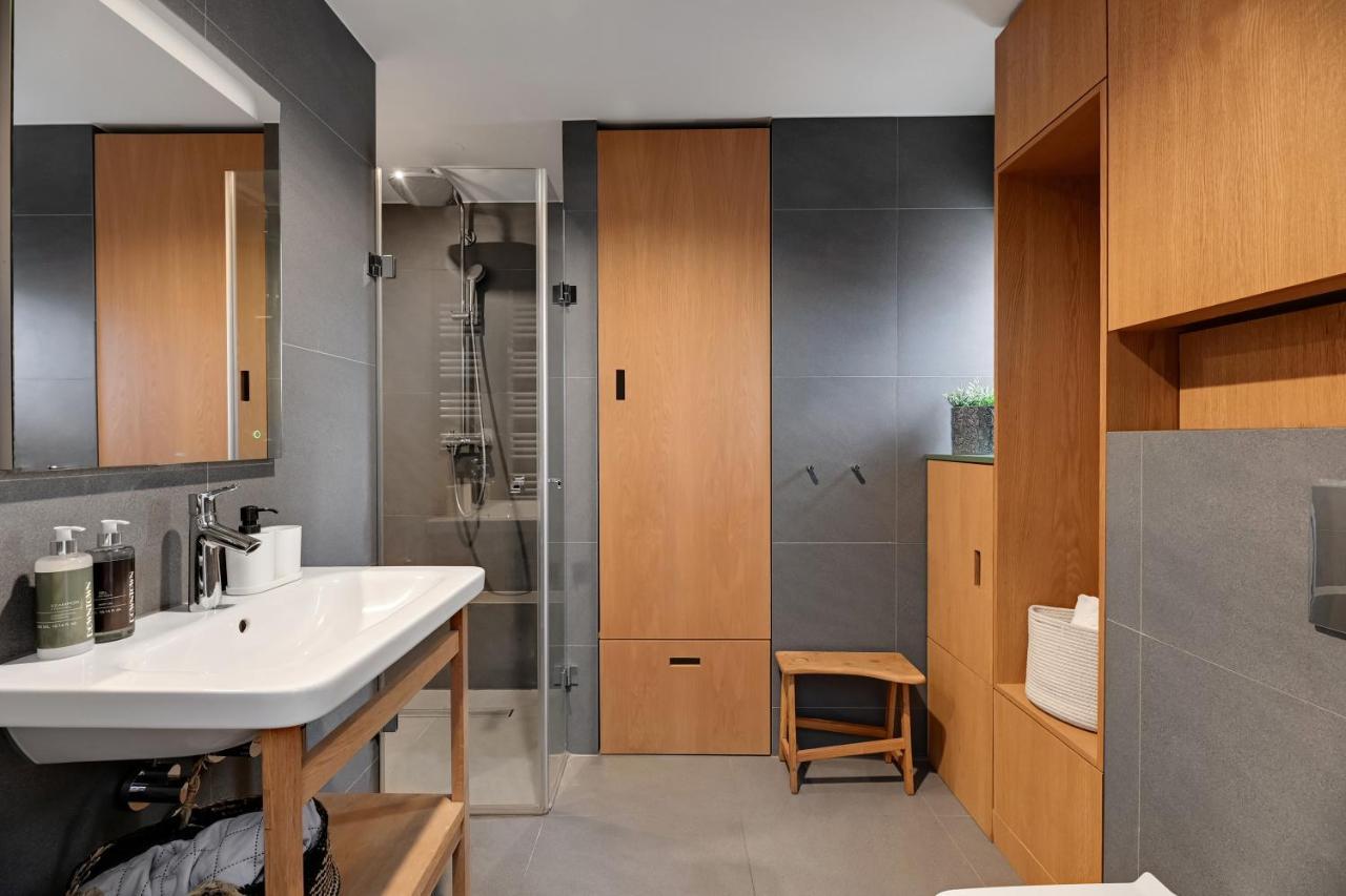 3-Level Apartment With A View Of St Mary'S Basilica By Downtown Apartments Gdańsk Kültér fotó
